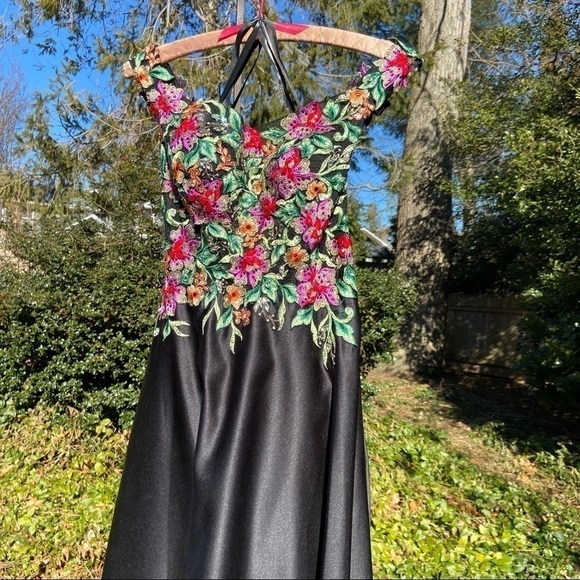 Lucci Lu gown with peekaboo shorts embroidery, beads, and pockets! - Picture 2 of 15